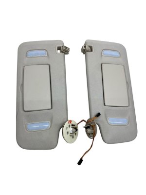2020-2023 GMC Acadia Beige Illuminated Sun Visor Set - Front, Left (Driver) (Used OEM)