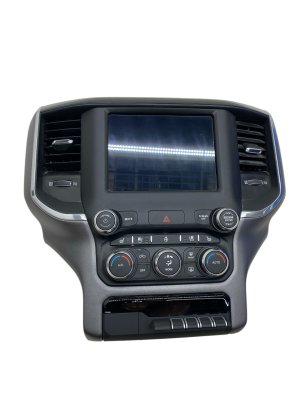 2020-2024 Ram 1500 8.4-Inch Touchscreen Dual-Zone Temperature Control (Used OEM)
