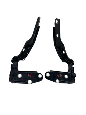 2015-2018 Porsche Cayenne Active Pedestrian Protection Hood Hinge Set - Front, Left (Driver) (Used OEM)