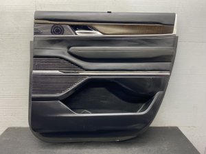 2022-2025 Jeep Wagoneer Black Door Interior Trim Panel with Walnut Accent - Rear, Right (Passenger) (Used OEM)
