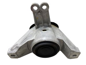 2022-2023 Hyundai Santa Cruz Engine Mount with Bracket (Used OEM)