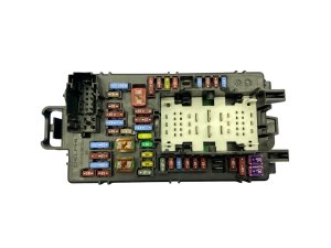 2021-2024 Chevrolet Tahoe Cabin Fuse Box and Body Control Module (Used OEM)