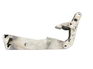 2019-2025 BMW X6 Transmission Crossmember Mount Bracket (Used OEM)