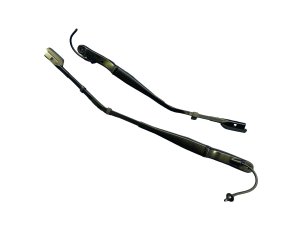 2022-2026 Honda Civic Black Windshield Wiper Arm Set - Front (Used OEM)