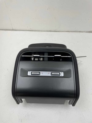 2024-2025 Lincoln Nautilus Console Vent Trim Panel with Heated Seat Controls - Rear (Used OEM)