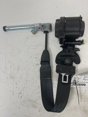 2021-2025 Ford Mustang Mach-E Seat Belt Assembly - Front (Used OEM)