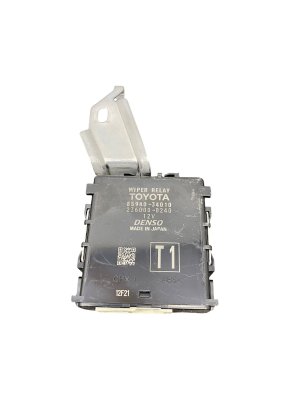 2023-2025 Toyota Sequoia Wiper Relay Control Module (Used OEM)
