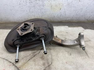 2017-2023 Audi Q7 Steering Knuckle with Wheel Bearing Hub - Front, Right (Passenger) (Used OEM)