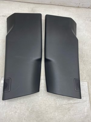 2016-2020 Bentley Bentayga Middle B-Pillar Trim Panel Cover Set (Used OEM)