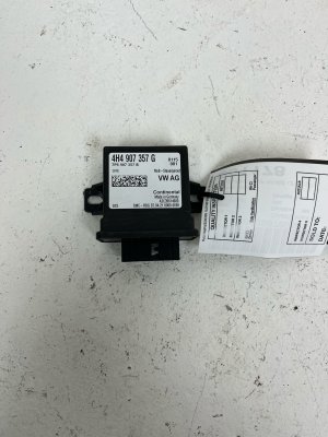 2012-2015 Audi A6 Headlamp Leveling Control Module (Used OEM)