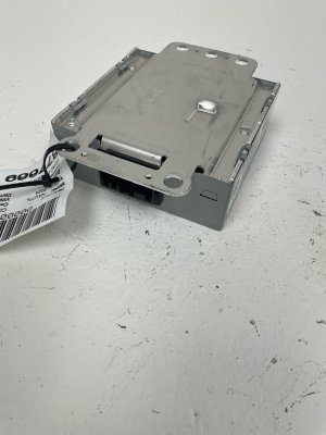 2024-2025 Lincoln Nautilus 150W DC/AC Power Inverter Control Module (Used OEM)