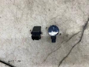 2021-2025 Ford F-150 Windshield Rain and Humidity Sensor Set - Front (Used OEM)