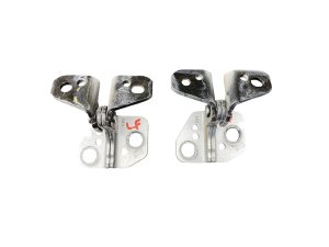 2022-2025 Jeep Wagoneer Silver Door Hinge Set - Front, Left (Driver) (Used OEM)