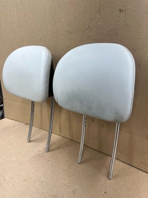 2025 Kia K4 Seat Headrest Set - Front, Right (Passenger) (Used OEM)