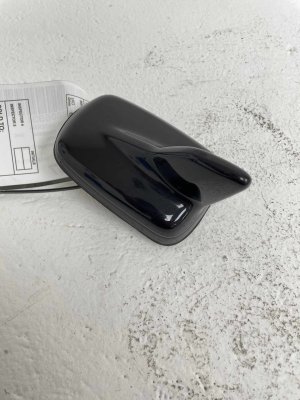 2016-2025 Audi Q7 Roof Mounted Shark Fin Radio Antenna (Used OEM)