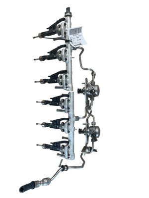 2020-2024 BMW X3 Fuel Injection Rail and High Pressure Pump Assembly (Used OEM)