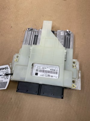 2021-2022 Land Rover Discovery Engine Control Module (ECM) (Used OEM)