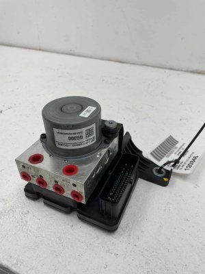 2025-2026 Kia K4 ABS Anti-Lock Brake Pump Control Module (Used OEM)