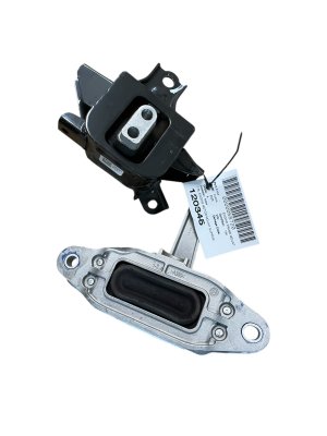 2025 Kia K4 Engine and Transmission Mount Support Bracket Set (Used OEM)