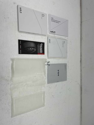2025 Kia K4 Owners Manual Booklet Set (Used OEM)
