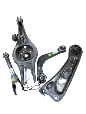 2025-2026 Kia K4 Upper and Lower Control Arm Set - Rear, Left (Driver) (Used OEM)