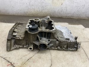 2018-2021 Mercedes-Benz S500 Upper Engine Oil Pan (Used OEM)