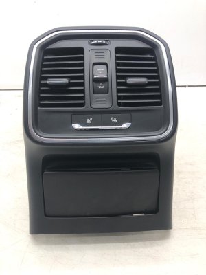 2015-2018 Porsche Macan Temperature Control Panel with Air Vent and Heated Seats - Rear (Used OEM)