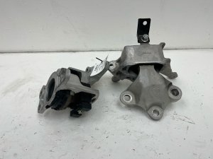 2025 Nissan Murano Engine Motor Mount Assembly Set (Used OEM)