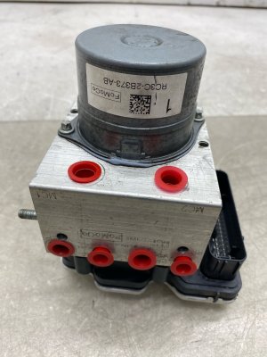 2023-2025 Ford F-250 Super Duty ABS Pump and Control Module Assembly (Used OEM)