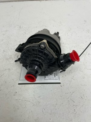 2023-2025 BMW M2 Auxiliary Electric Engine Water Pump (Used OEM)