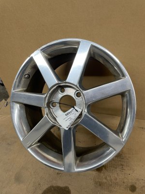 2004-2008 Cadillac XLR Silver 18x8 7-Spoke Polished Alloy Wheel (Used OEM)