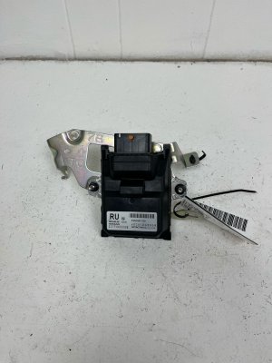2025 Nissan Murano Variable Timing Control Module (Used OEM)