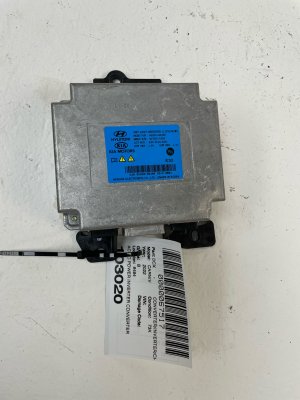 2022-2025 Kia Carnival AC-DC Power Inverter Control Module (Used OEM)