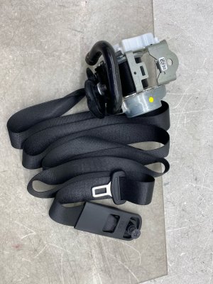 2019-2024 BMW X7 Black Second Row Seat Belt Assembly - Rear, Right (Passenger) (Used OEM)
