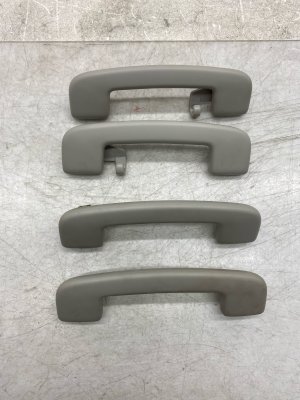 2022-2025 Mitsubishi Outlander Gray Interior Roof Grab Handle Assist Strap Set (Used OEM)