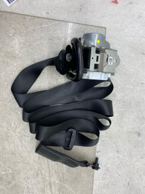 2019-2025 BMW X7 Black Second Row Seat Belt Assembly - Rear, Left (Driver) (Used OEM)