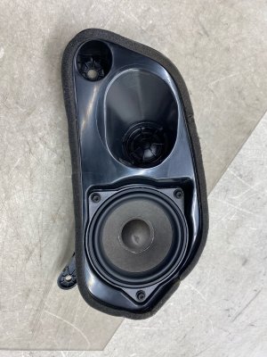 2019-2024 BMW X7 Harman Kardon Quarter Panel Speaker - Rear (Used OEM)