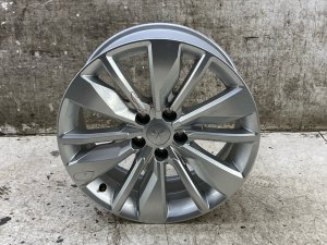 2022-2025 Mitsubishi Outlander Silver 18x7.5 10 Double-Spoke Silver Painted Alloy Wheel (Used OEM)