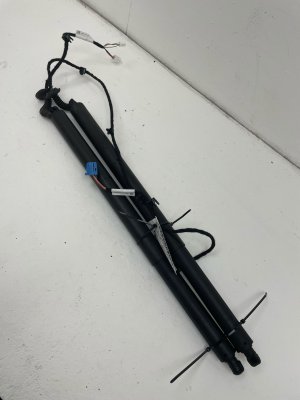 2020-2026 Mercedes-Benz GLA250 Power Tailgate Lift Motor Set (Used OEM)