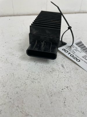 2004-2006 Cadillac XLR Fuel Pump Control Module (Used OEM)