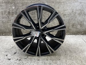2019-2022 BMW X7 22x10.5 5-Spoke V-Spoke Alloy Wheel - Rear (Used OEM)