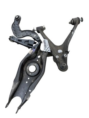 2021-2025 Mercedes-Benz GLA250 Lower Suspension Control Arm Set - Rear, Right (Passenger) (Used OEM)