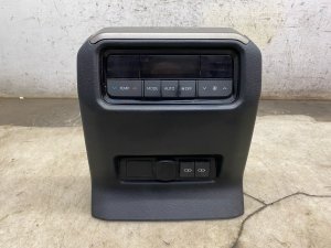 2024-2025 Toyota Land Cruiser Temperature Control Module with USB Port - Rear (Used OEM)