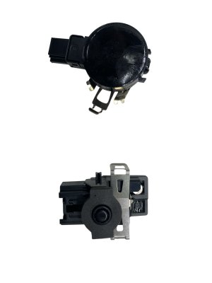 2018-2025 Ford F-150 Windshield Rain and Humidity Sensor - Front (Used OEM)