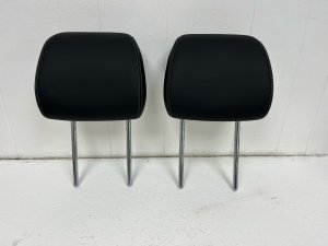 2022-2026 Genesis GV70 Black Seat Headrest Set - Front, Right (Passenger) (Used OEM)
