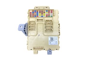 2020-2022 Hyundai Palisade Interior Cabin Fuse Relay Junction Box - Front (Used OEM)