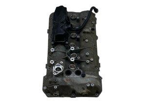 2017-2022 Bentley Bentayga Engine Valve Cover (Used OEM)