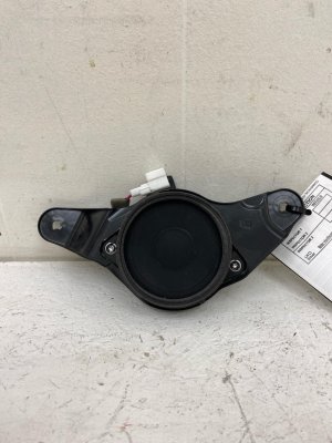 2020-2025 Kia Telluride Harman Kardon Door Speaker - Rear, Right (Passenger) (Used OEM)