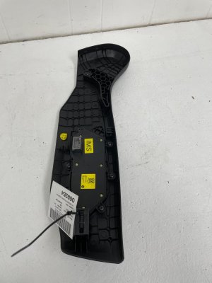2022-2024 Hyundai Tucson Power Seat Adjustment Control Switch - Left (Driver) (Used OEM)