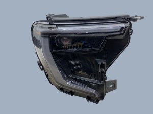 2024-2025 GMC Acadia LED Headlight Assembly - Front, Right (Passenger) (Used OEM)